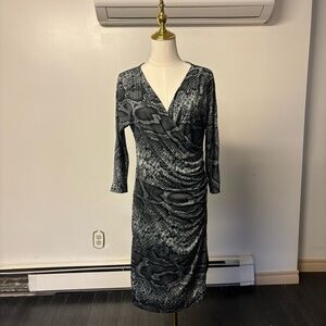 Elegant Gray Patterned Dress